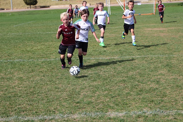 德甲第21輪門興3-2拜仁 門興不變守則！吃飯睡覺贏拜仁！德甲爭冠形勢模糊.