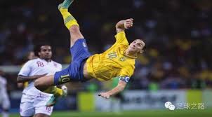 输出方面呈 输出方面呈